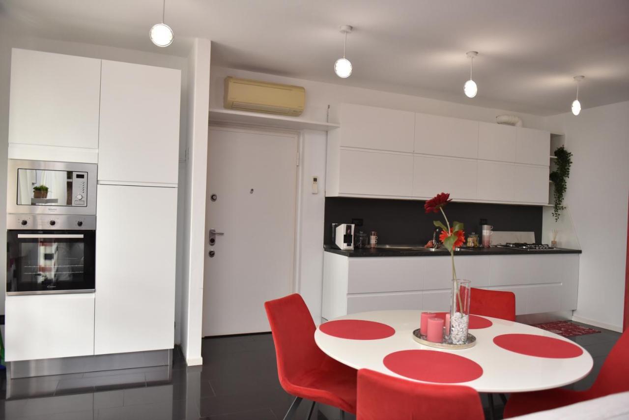 Design & Comfort A Romano Di L. Романо-ди-Ломбардия Экстерьер фото